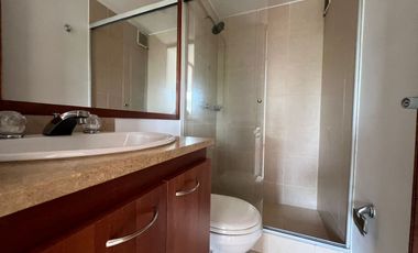 Apartamento en Arriendo en Loma del Esmeraldal, Envigado.