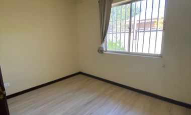 SE VENDE CASA 3 DORMITORIOS SECTOR PARQUE ESTADIO OLIMPIA LADO YMCA