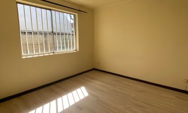 SE VENDE CASA 3 DORMITORIOS SECTOR PARQUE ESTADIO OLIMPIA LADO YMCA