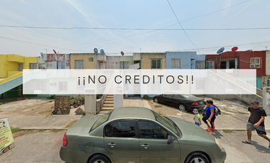 Casa en calle Kizil Kum, Oasis, Veracruz, México. ¡NO CRÉDITOS!
