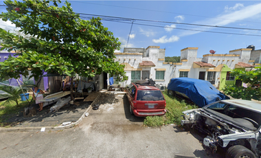 Casa en novena privada El Zapote, Cancún, Quintana Roo, México. ¡NO CRÉDITOS!