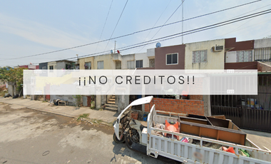 Casa en calle Kizil Kum, Oasis, Veracruz, México. ¡NO CRÉDITOS!