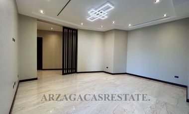 SE VENDE HERMOSA RESIDENCIA DE LUJO EN CAMPOS ELISEOS
