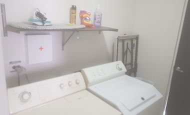 SE RENTA HERMOSA CASA TOTALMENTE AMUEBLADA EN FRACC MORETTO