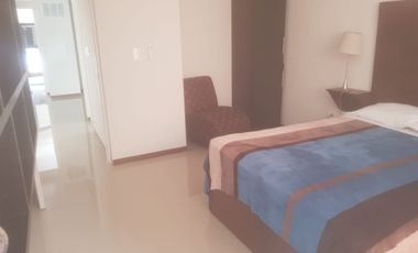 SE RENTA HERMOSA CASA TOTALMENTE AMUEBLADA EN FRACC MORETTO