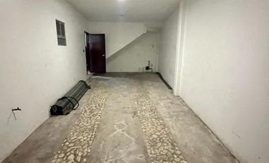 RENTO LOCAL CON EXCELENTE CONECTIVIDAD Y ENTORNO PROFESIONAL.