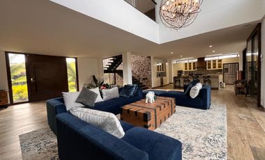 Casa en Arriendo en Alto de Palmas ,Envigado