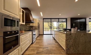 Casa en Arriendo en Alto de Palmas ,Envigado