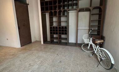 CASA SEMIAMUEBLADA TIPO LOFT CON ESPACIO POTENCIAL LOCAL MÉRIDA CENTRO