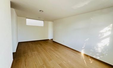 VENTA AMPLIO Y UBICADISIMO DEPARTAMENTO REMODELADO 10 MIN CU