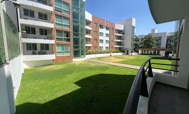 VENTA AMPLIO Y UBICADISIMO DEPARTAMENTO REMODELADO 10 MIN CU