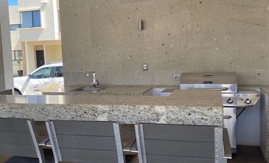 Boita Casa en Renta Altaria