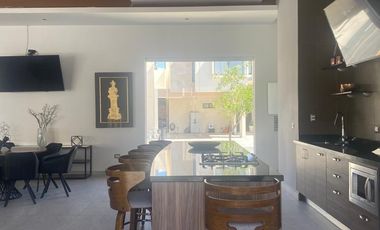 Boita Casa en Renta Altaria