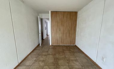 RENTA DEPARTAMENTO 2 RECÁMARAS, ESTUDIO, PLANTA BAJA, RINCONES DEL PARQUE, 2 AUTOS