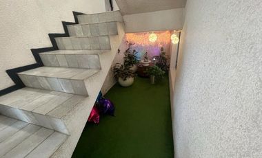 Casa 8 Habitaciones en Venta San Andres Totoltepec