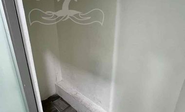 SÚPER UBICADA OFICINA EN RADIATAS BOSQUES DE LAS LOMAS