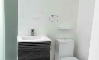 SÚPER UBICADA OFICINA EN RADIATAS BOSQUES DE LAS LOMAS