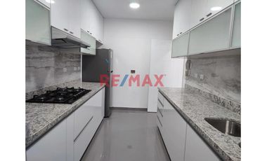 Venta De Exclusivos Departamentos De Estreno En Mayorazgo - Ate