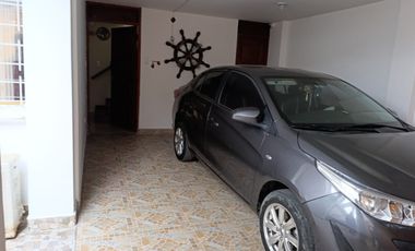 🏡 Casa Familiar En Alquiler – San Isidro, Ica 📍 Cerca De Malls, Colegios Y Más 🌟