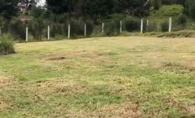 hermoso terreno en venta en MONAY Carapungo semiplano con buen acceso