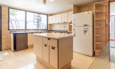 CASA EN VENTA EN LA HERRADURA