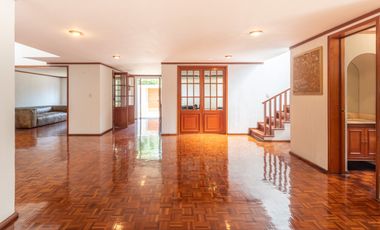 CASA EN VENTA EN LA HERRADURA