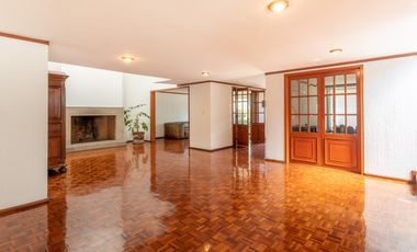 CASA EN VENTA EN LA HERRADURA