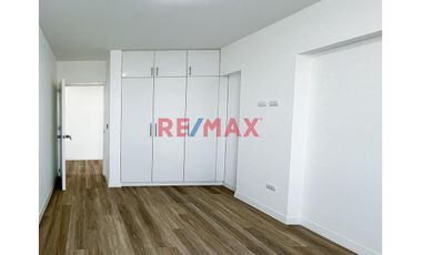 Venta De Exclusivos Departamentos En Mayorazgo - Ate