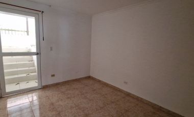 ARRIENDO CASA COMERCIAL EN EL BARRIO SANTA TERESITA