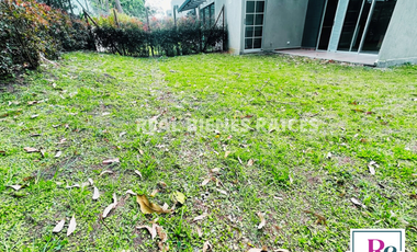 Casa Esquinera en Arriendo – Unidad Cerrada con Zona Verde