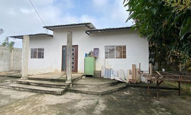 Galpón para criadero de pollos EN SANTA ROSA
