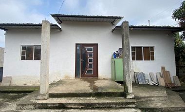 Galpón para criadero de pollos EN SANTA ROSA