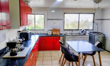 Leon Propiedades arrienda casa en sector Cuyuncavi, Curacaví.