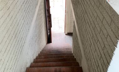 ¡Oportunidad en esquina! Terreno de 252 m² en Cedros de Villa, a ½ cdra. de parque – ideal proyecto o remodelación