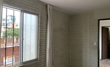 ¡Oportunidad en esquina! Terreno de 252 m² en Cedros de Villa, a ½ cdra. de parque – ideal proyecto o remodelación