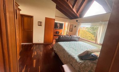 VENDO CASA CAMPESTRE CONJUNTO ALCAPARROS CHIA CUNDINAMARCA.