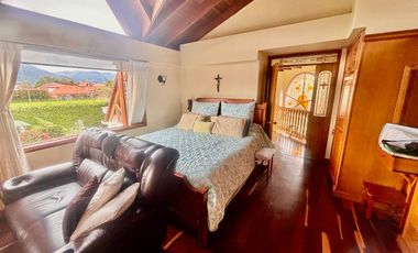 VENDO CASA CAMPESTRE CONJUNTO ALCAPARROS CHIA CUNDINAMARCA.