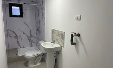 Arriendo casa soleada sin amoblar, sector Parque Fundadores, Puerto Montt.