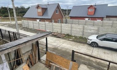 Arriendo casa soleada sin amoblar, sector Parque Fundadores, Puerto Montt.