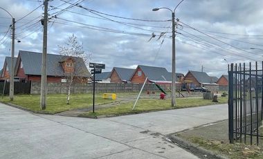 Arriendo casa soleada sin amoblar, sector Parque Fundadores, Puerto Montt.
