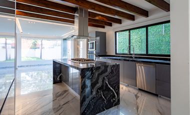 CASA EN VENTA EN SAN JERONIMO