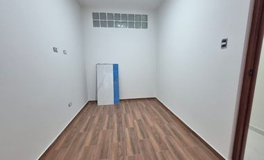 VENTA DE CASA EN URBANIZACIÓN LOS SAUCES CERCA DE LA UNIVERSIDAD SIPÁN