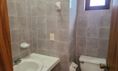 CASA EN RENTA, VALLE REAL, ZAPOPAN