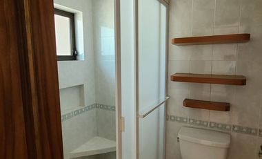 CASA EN RENTA, VALLE REAL, ZAPOPAN