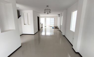 Arriendo casa de estreno Vía a la Costa Terra Nostra et Belaterra
