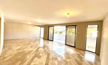 LOMAS DE URDESA-TERRAZA-VENTANALES-GARAGE DOS CARROS PUERTAS ELECTRICAS