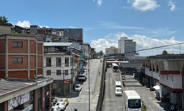 ARRIENDO APARTAMENTO EN EL TERMINAL ANTIGUO CERCA AL CENTRO DE MANIZALES