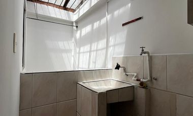 ARRIENDO APARTAMENTO EN EL TERMINAL ANTIGUO CERCA AL CENTRO DE MANIZALES