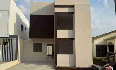 Se vende casa totalmente nueva en la joya - granate