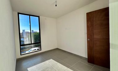 casa en Renta en Fracc Provenza zona industrial